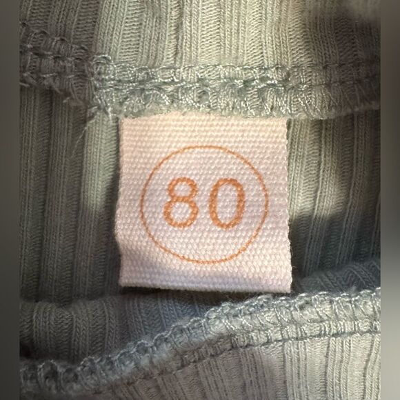 Baby girls floral bell bottom outfit NWOT - Picture 3 of 3